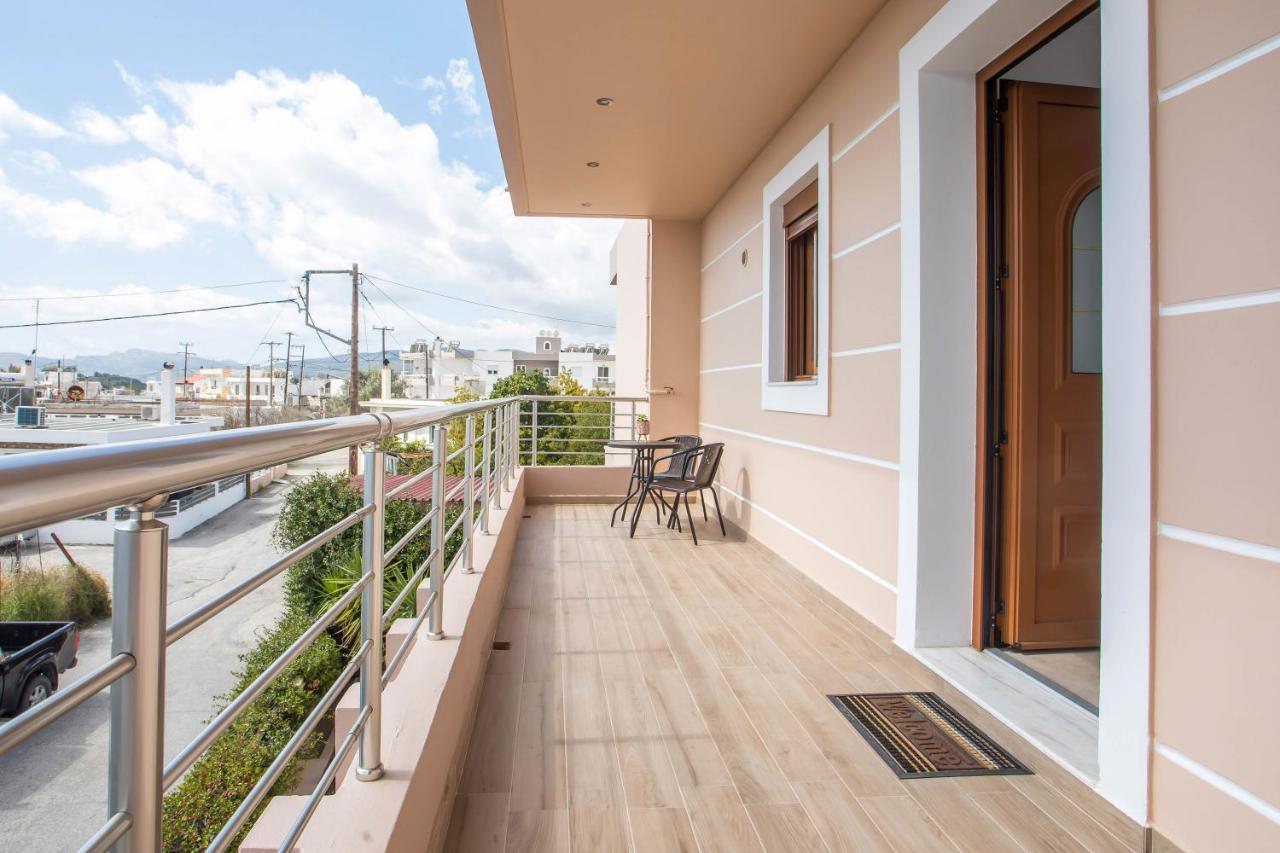 האראקי M&E Apartments מראה חיצוני תמונה