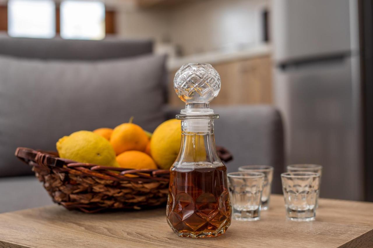 האראקי M&E Apartments מראה חיצוני תמונה